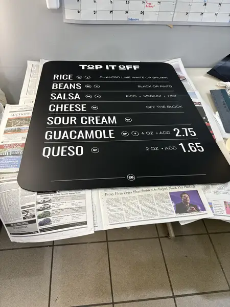 Interior signage, menu boards and wall graphics installed for Dos Bros Mexican Grill in Springfield, Tennessee (8 of 11)